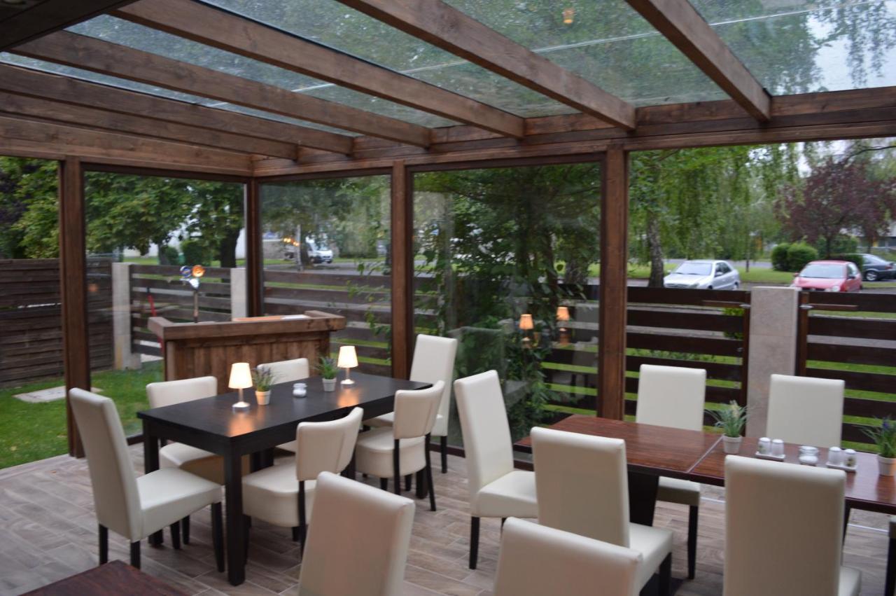 Silver Garden Шіофок Екстер'єр фото